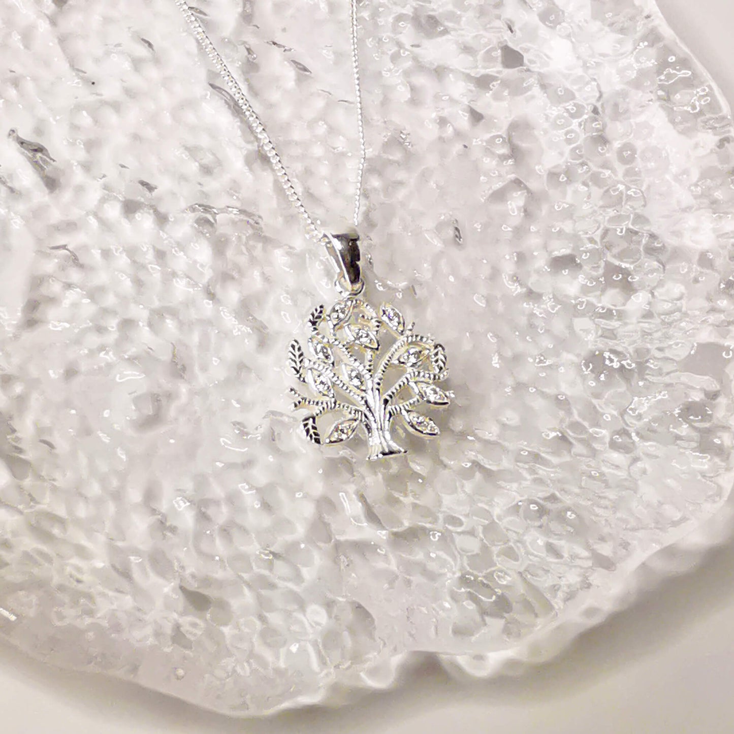 Sterling Silver Minimalist Tree Necklace with Micro Zirconia – Elegant Family Jewellery Gift for Mother’s Day, Birthdays & Anniversaries